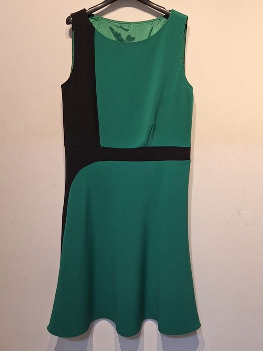 Vând rochie Penny Black