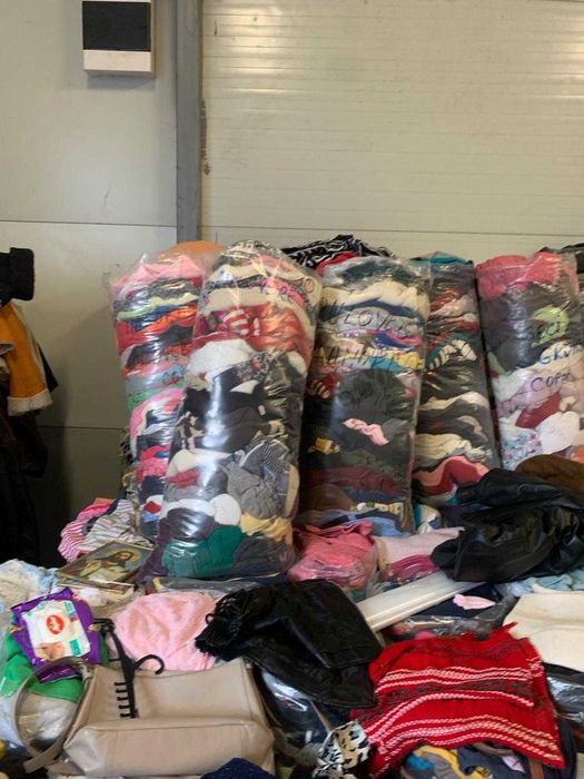 stoc second hand geci, pulovere, hanorace, pantaloni copii