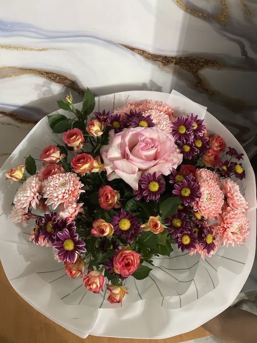 Продам букет цветов