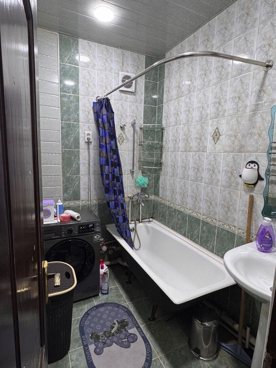 3-комнатная квартира продается, Алгоритм 31 квартал, 4 этаж