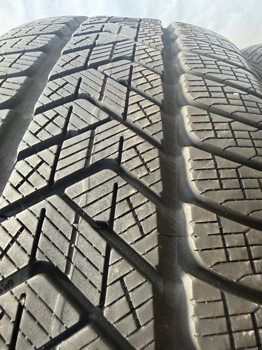 235/60/18 Pirelli dot24 4броя
