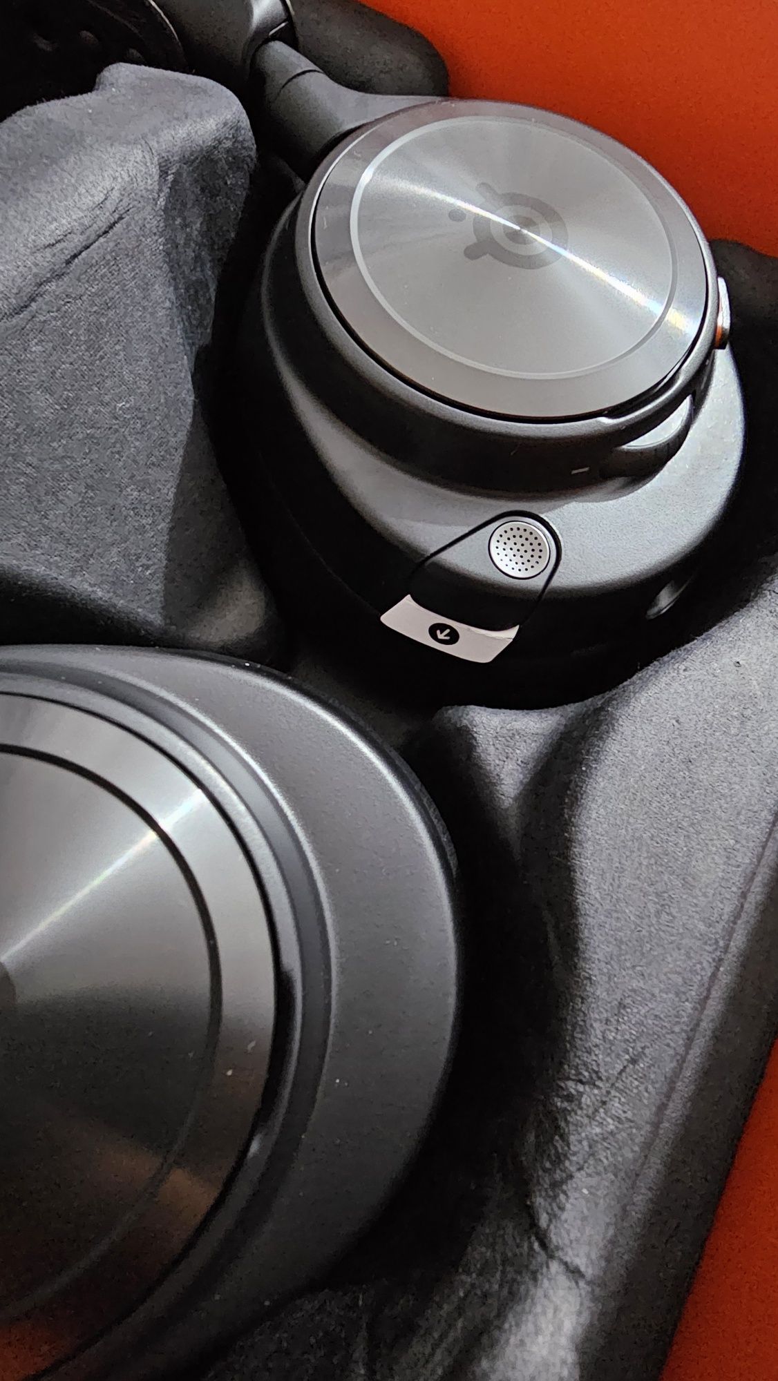 Casti/Headphones SteelSeries Artis Nova Pro Wireless - Nou, neutilizat