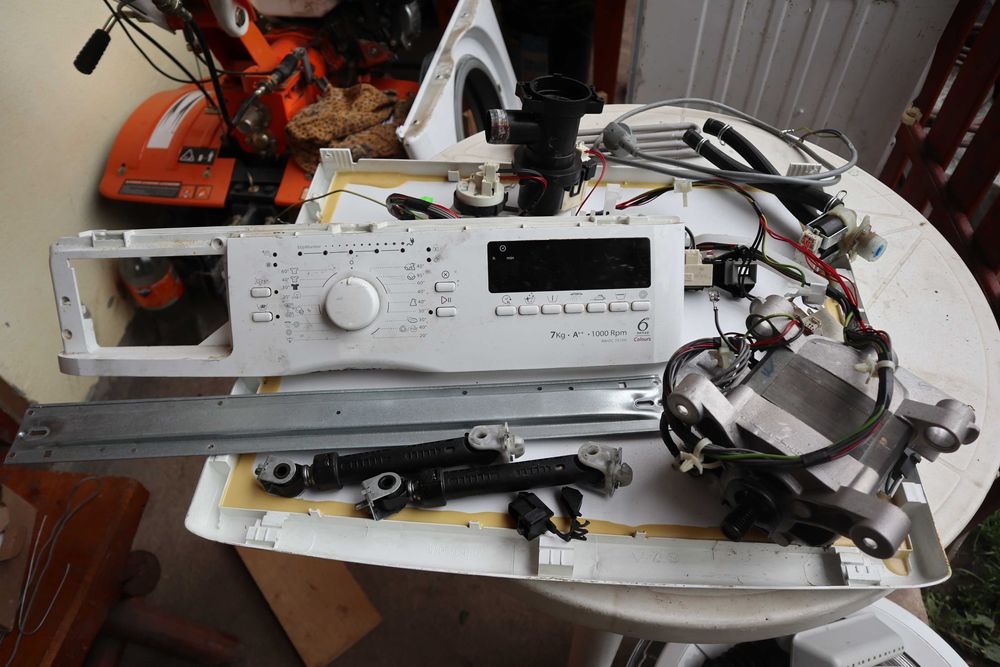 Piese de schimb SH masina de spalat Whirpool AWOC 70100