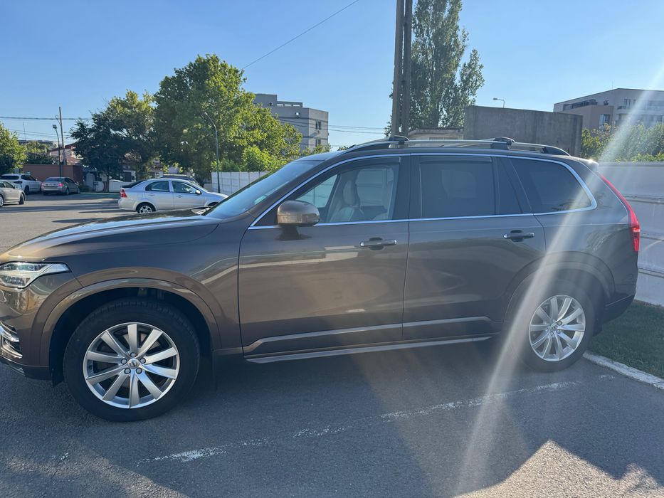 Volvo XC 90 Momentum
