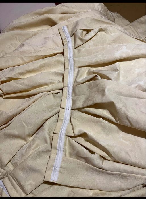 Комплект два броя завеси, цвят светло жълт/шампанско