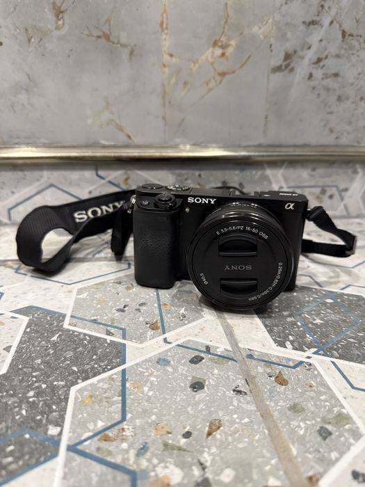 Фотоапарат Sony A6000