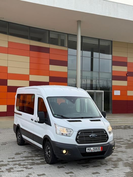 Ford transit 8+1 Locuri an 2016