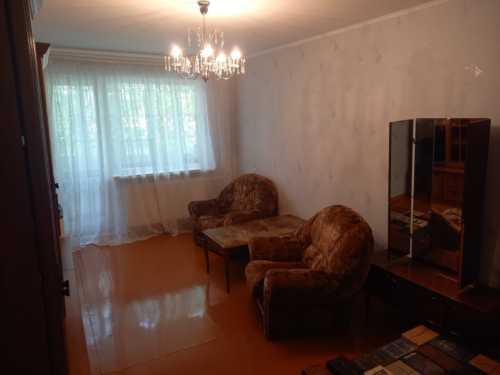 Сдам 2 ком квартиру в районе Обл больницы