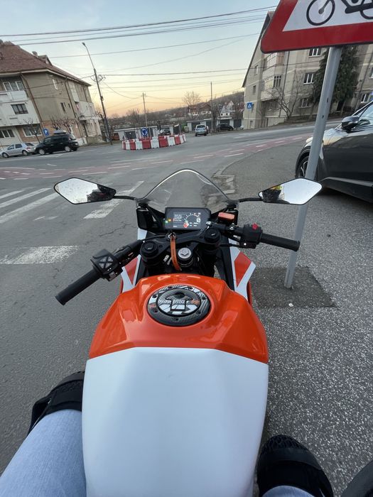 Ktm Rc 125 2023 -11k km