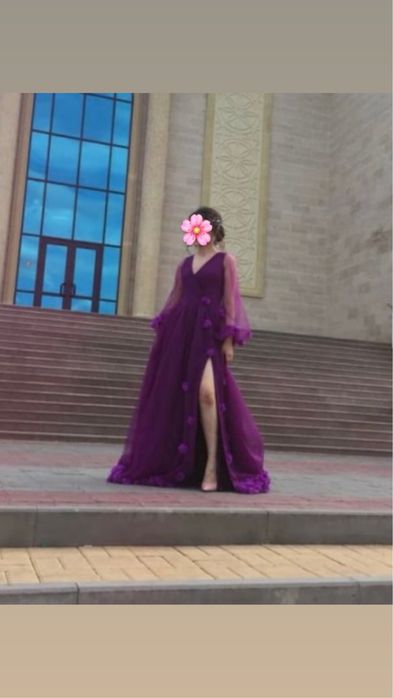 Продам вечернее дизайнерское  платье