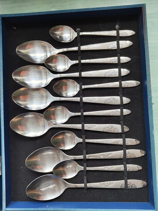 Set tacâmuri - 24 piese