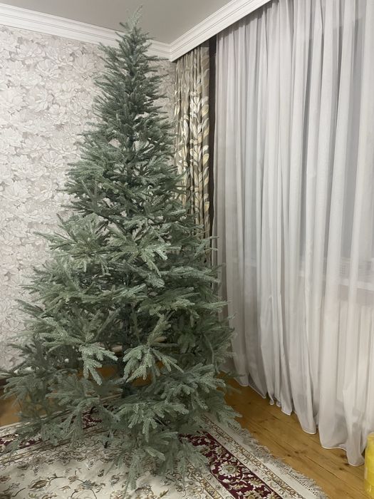 Елка новогодняя