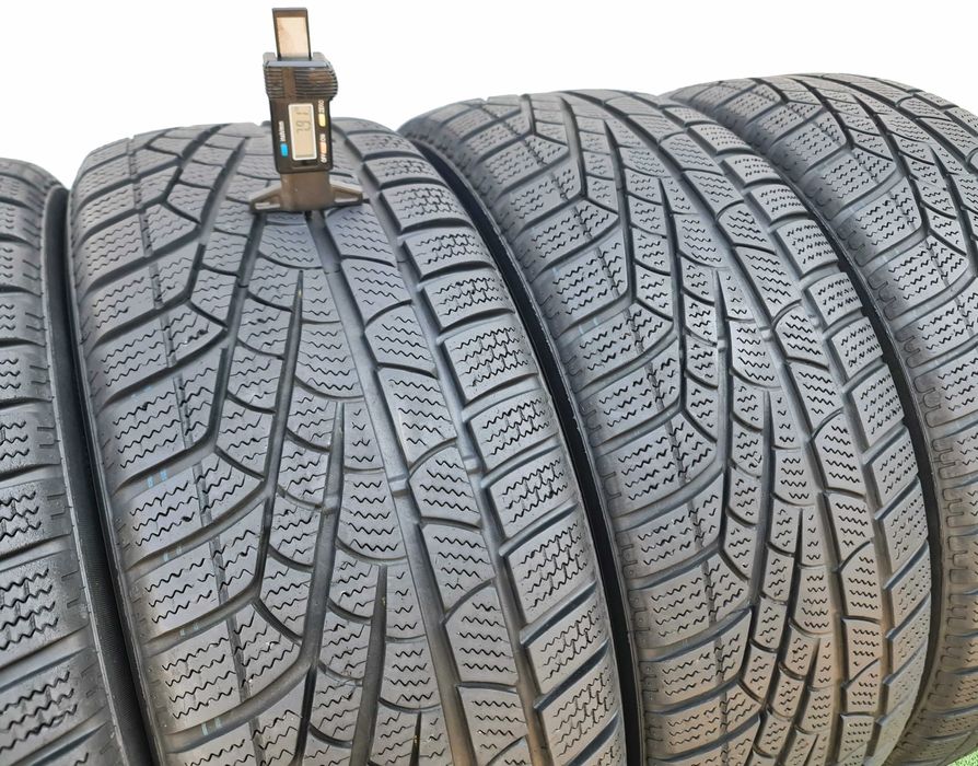 4бр. 225/55/18 PIRELLI Winter Sotozero- зимни