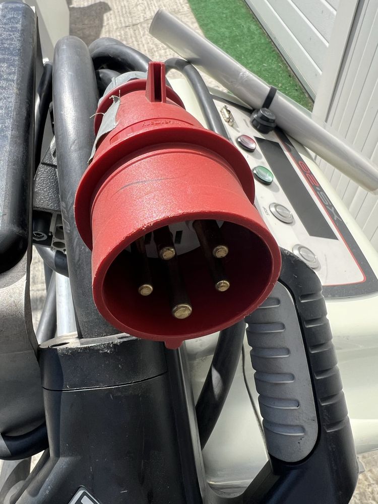 IES XS 20 Statie de Incarcare AUTO Rapida 20kw