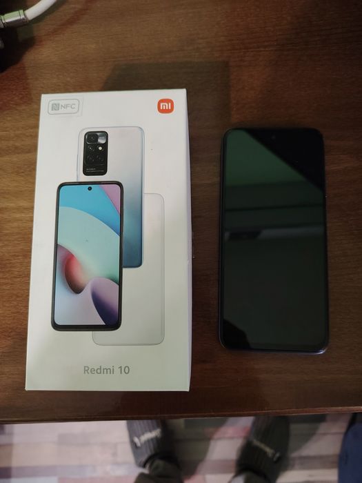 Продавам Ксиоми Редми 10