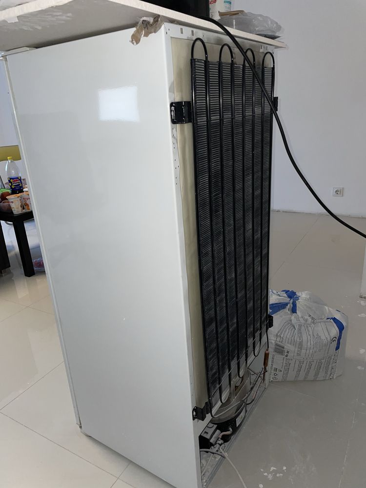 Хладилник за вграждане Gorenje 122 см