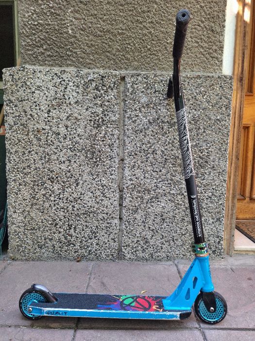 Custom тротинетка за трикове