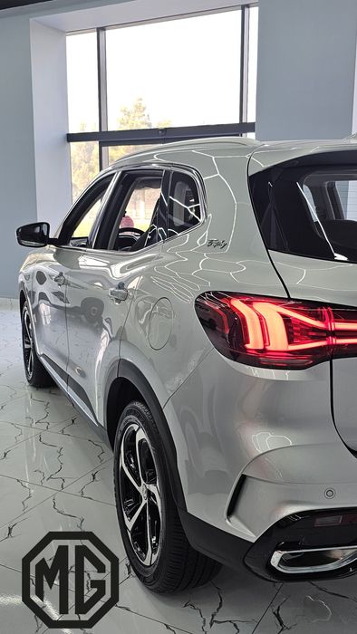 MG HS TROPHY 300 TGI

 Britaniya brendi, zamonaviy dizayn va Xitoy tex