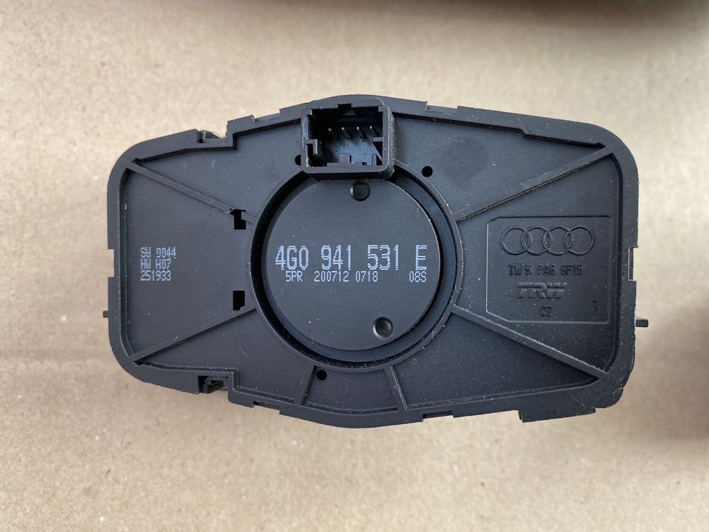 Display / Senzor ploaie / Bloc lumini Audi A1 A3 A4 A5 A6 A7 Q3