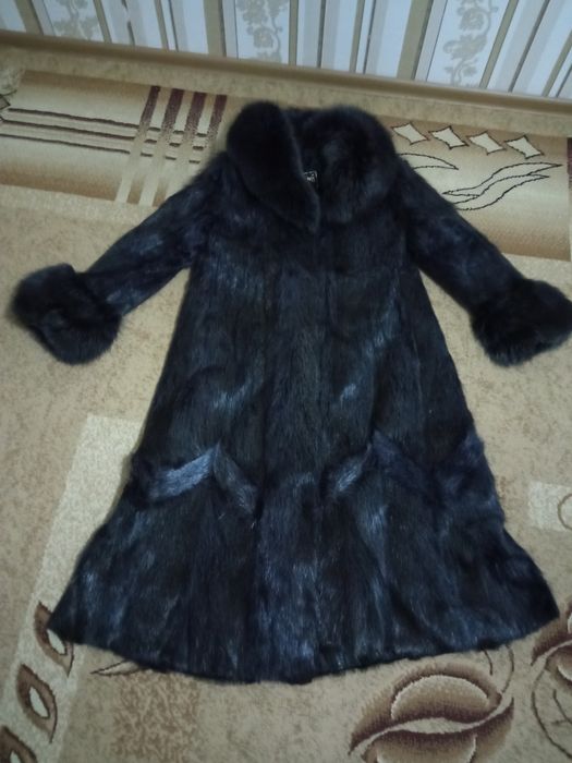 Продаю пуховик и шубу