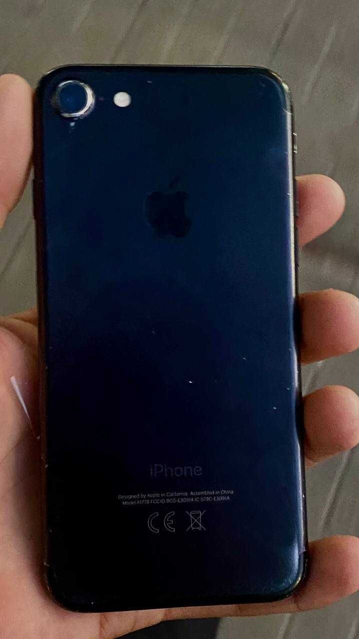 Iphone 7   32 gb xotira LL/A