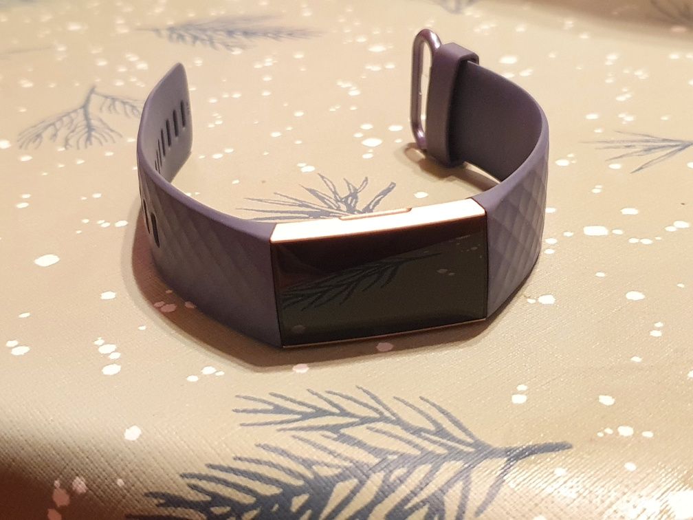 Vand bratara fitness Fitbit charge 3 Rose Gold+bratara metalica cadou