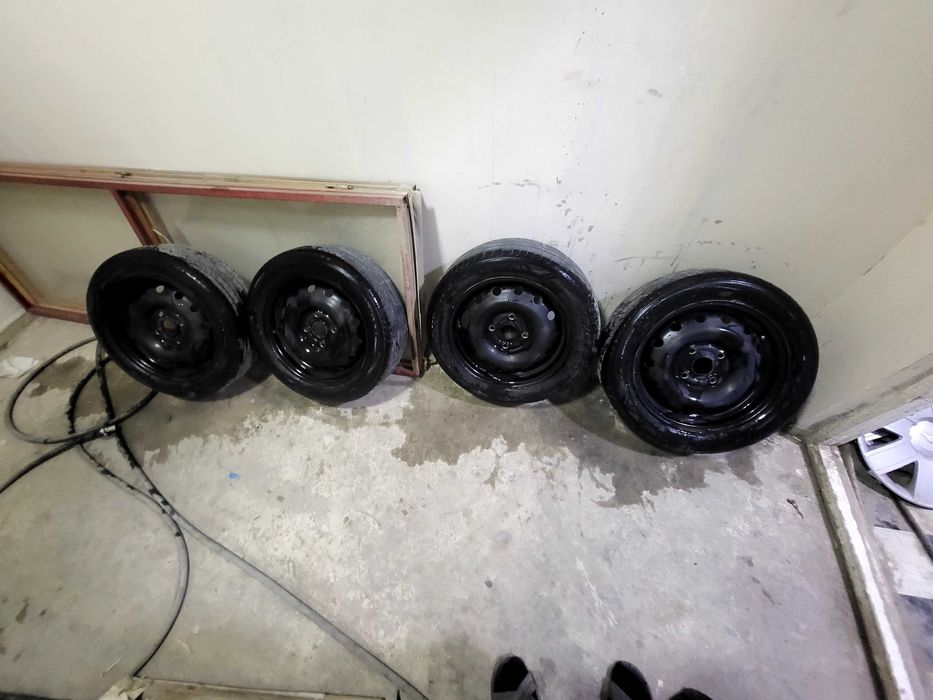 Diski baloni menen satiladi R15
