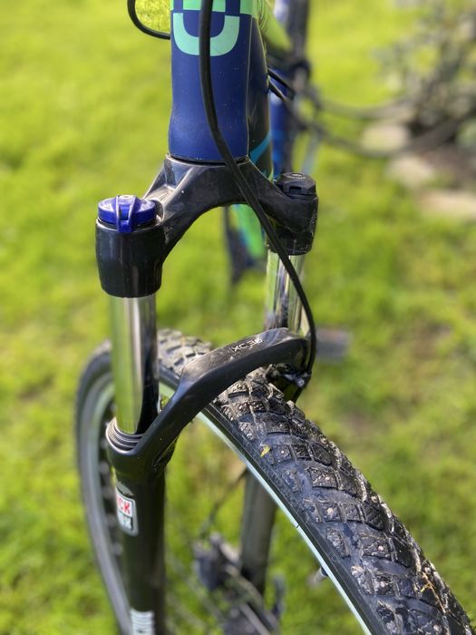 Vând/schimb bicicletă CONE R5.9