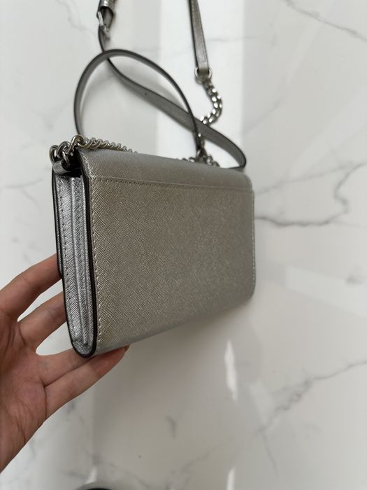 Чантичка Michael Kors