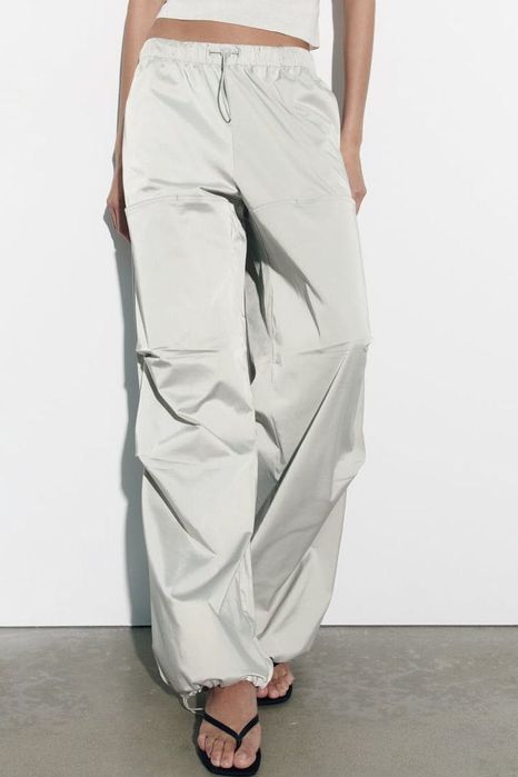 Сатенен панталон Zara