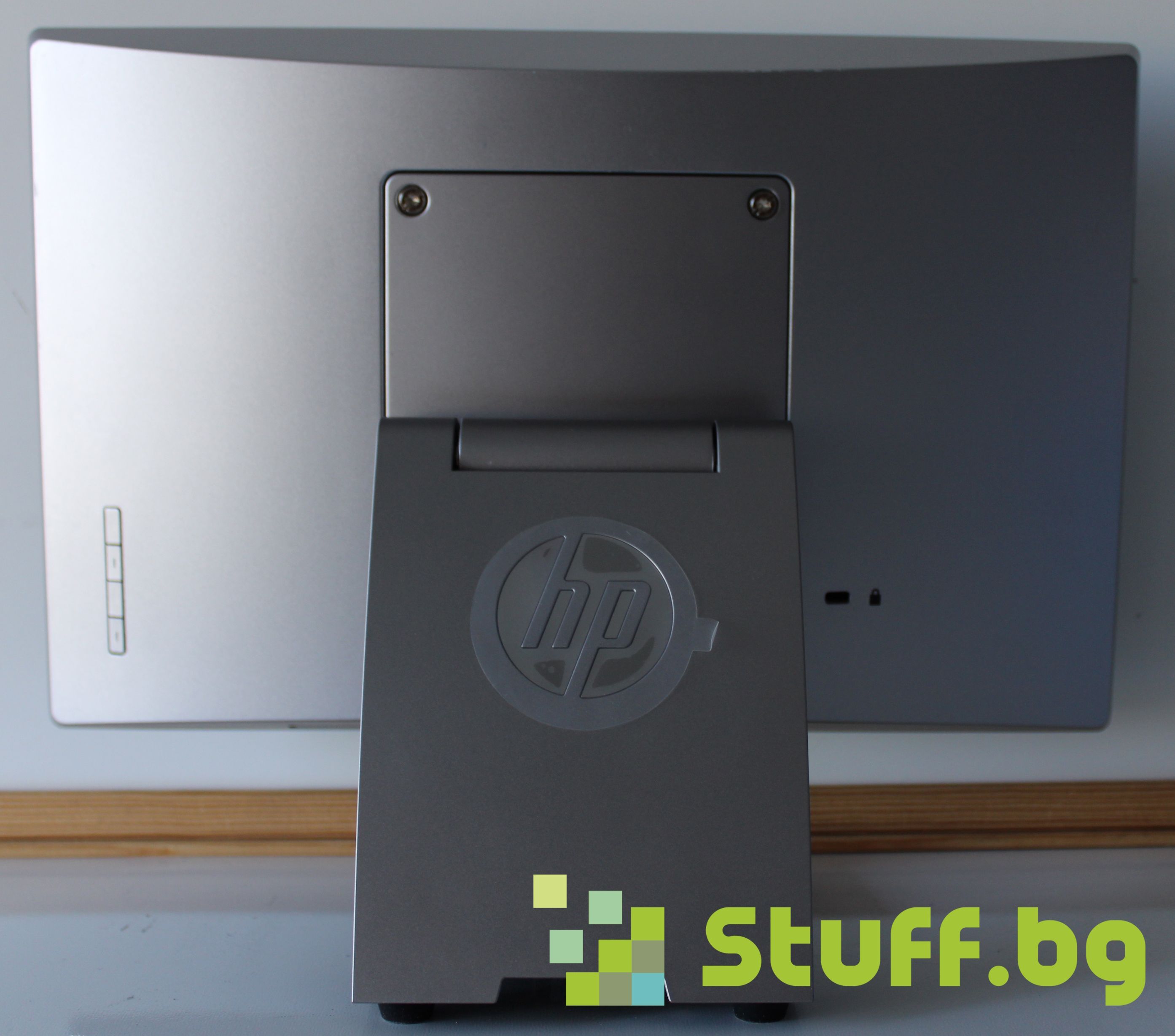 Монитор HP L7014t
