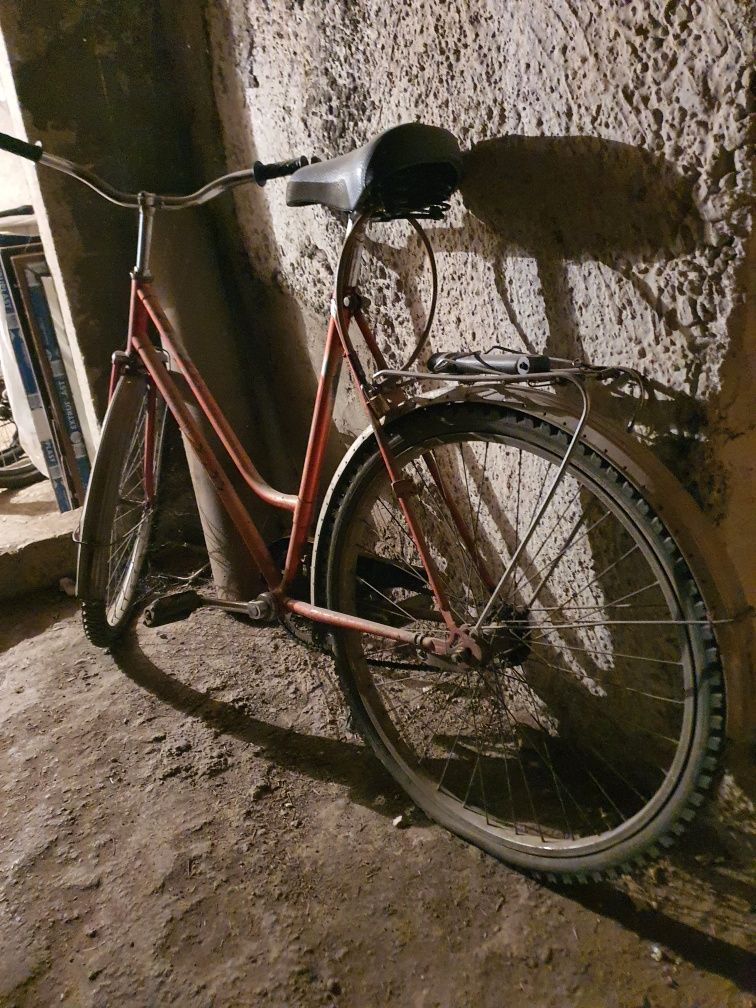 Bicicleta de vanzare!