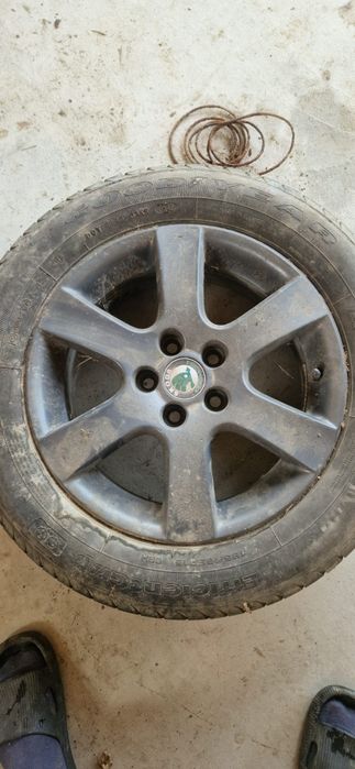 Doua seturi soda si unul bmw f 10