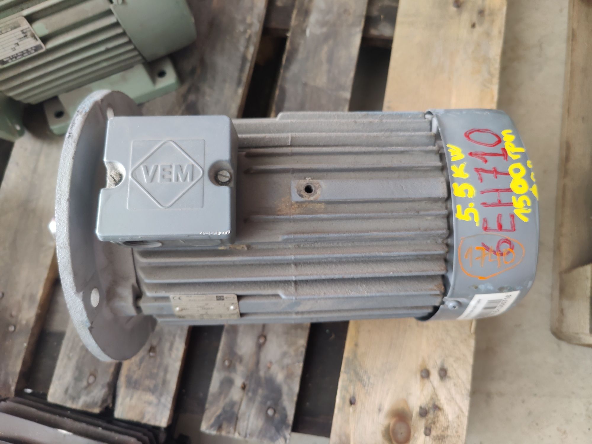 Motor electric trifazat cu flansa, 5.5kW, 1500rpm, 380V