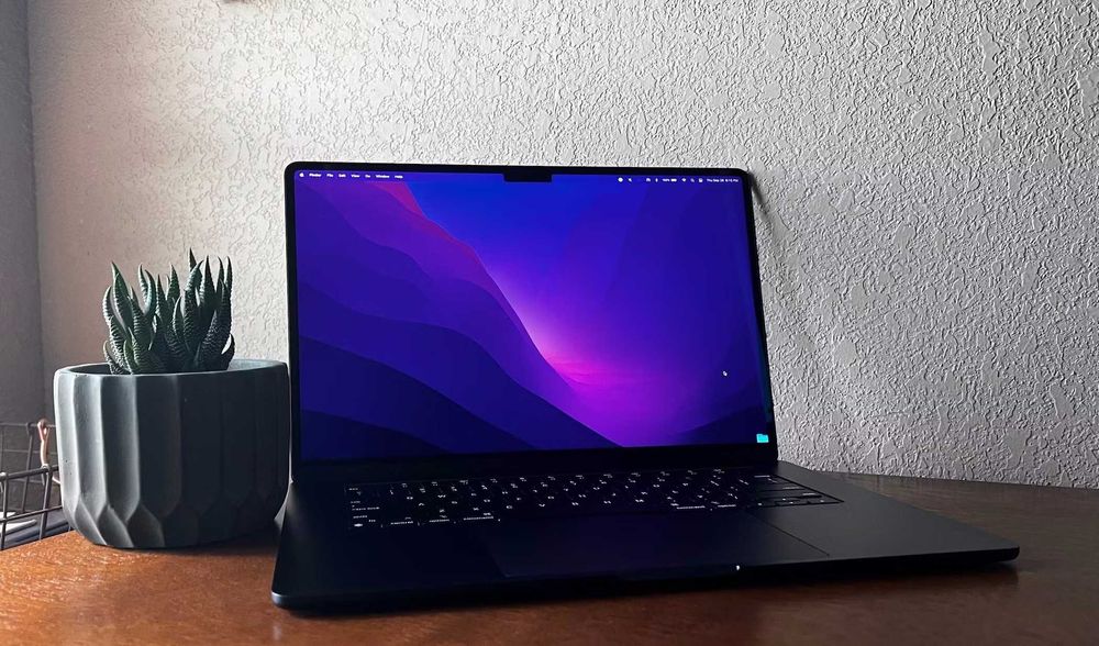 Laptop MacBook Air M2 8GB RAM 256GB SSD