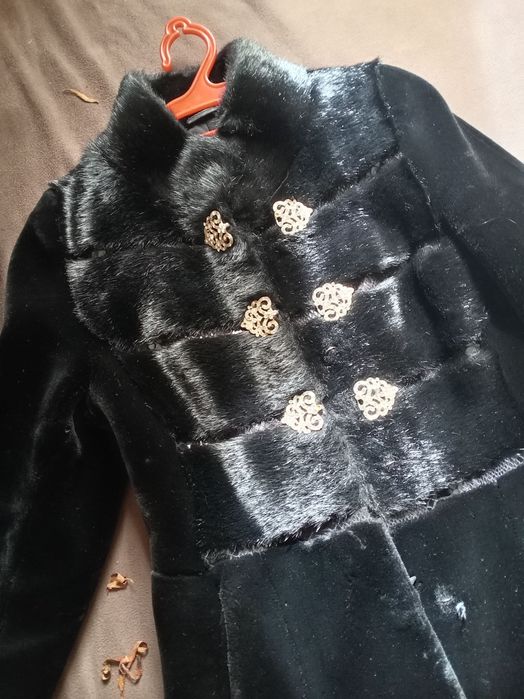 Ayollar qishki kiyimlari