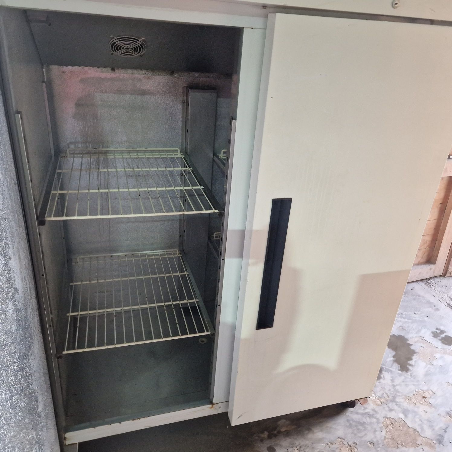 Frigider inox 700 litri, cu 1 usa, dulap.frigorific