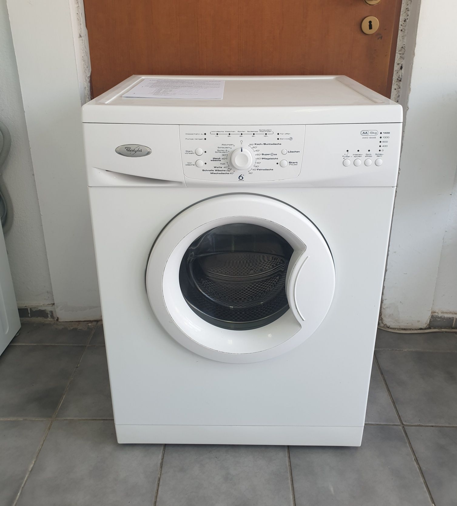 Masina de spălat rufe Whirlpool , awo 51210