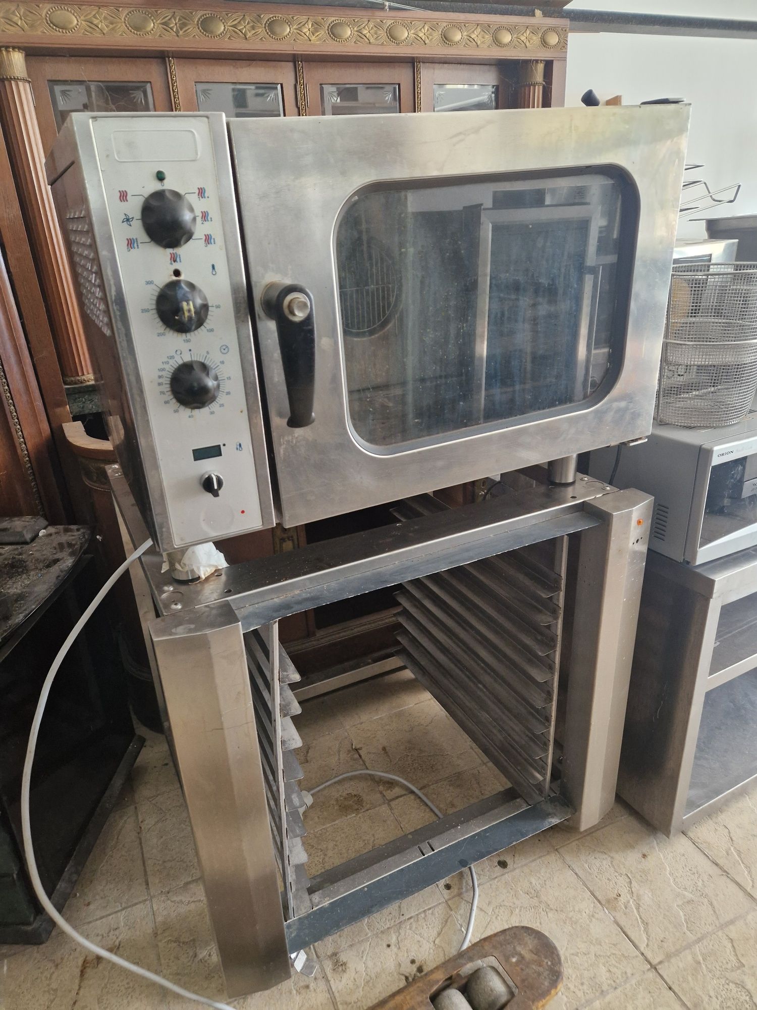 Rotisor pui electric, la 380v, cuptor electric