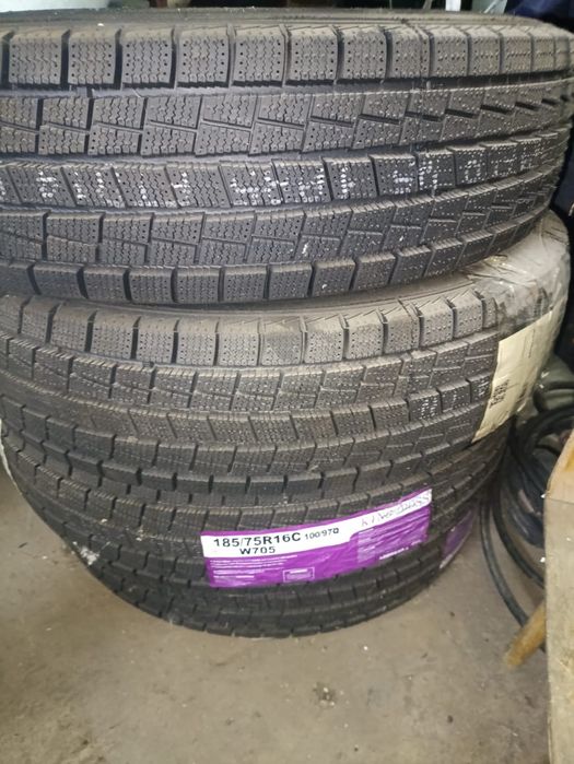 Продам резину R16 C