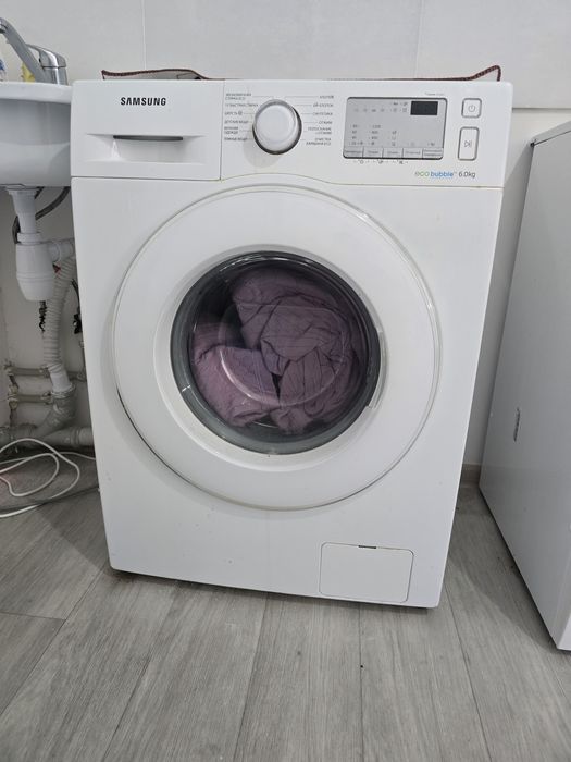 Отдам стиральную машинку