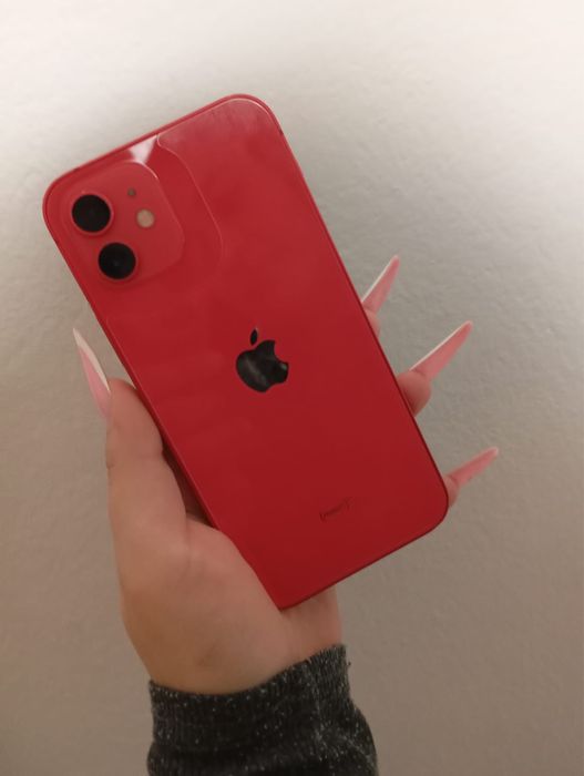 Iphone 12,  73% baterie