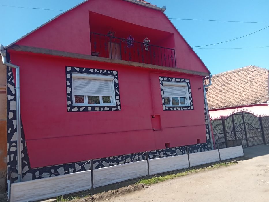 Casă de vânzare în comuna Axente Sever  jud Sibiu