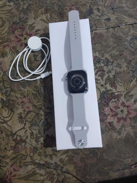 Продам дёшев Smart watch series 9