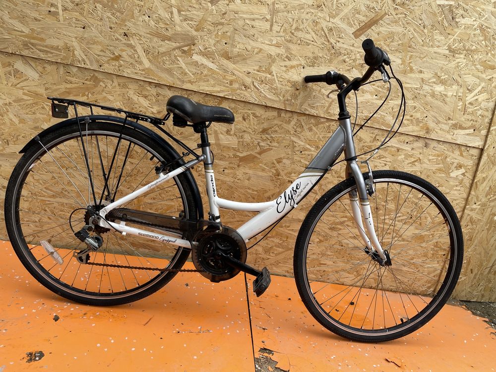 Bicicleta cadru dama Apollo elyse roti 28” cadru aluminiu