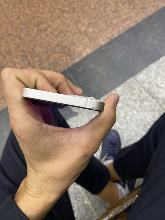 Iphone 13  ideal