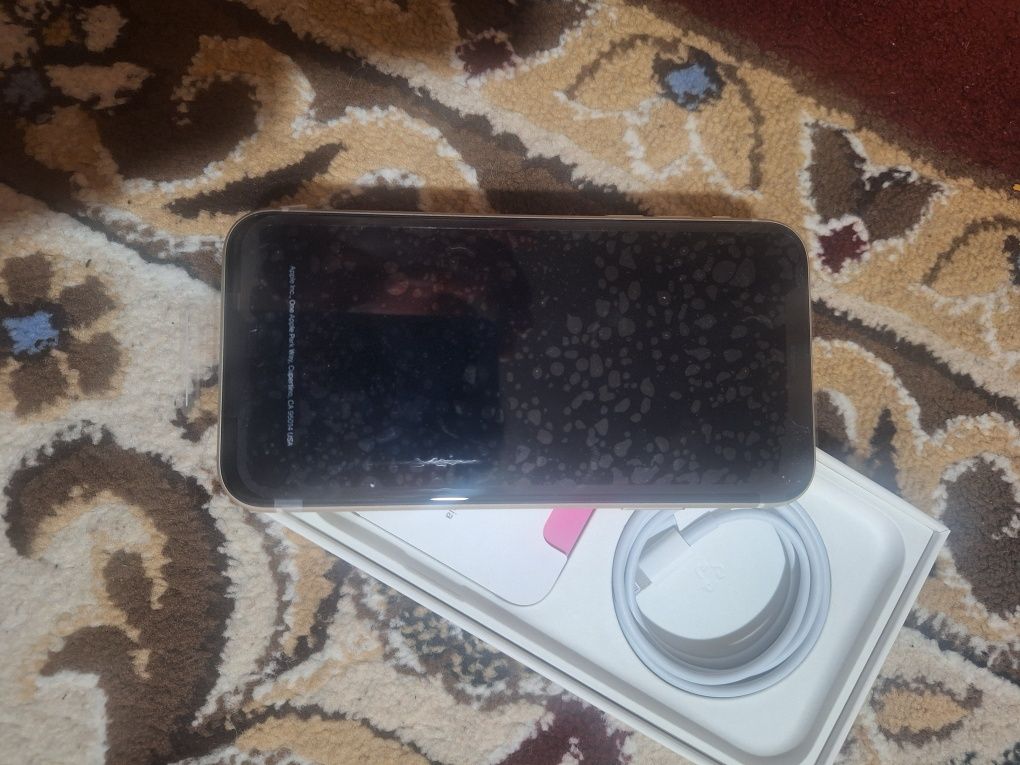 Iphone 11 пакет усланбаган