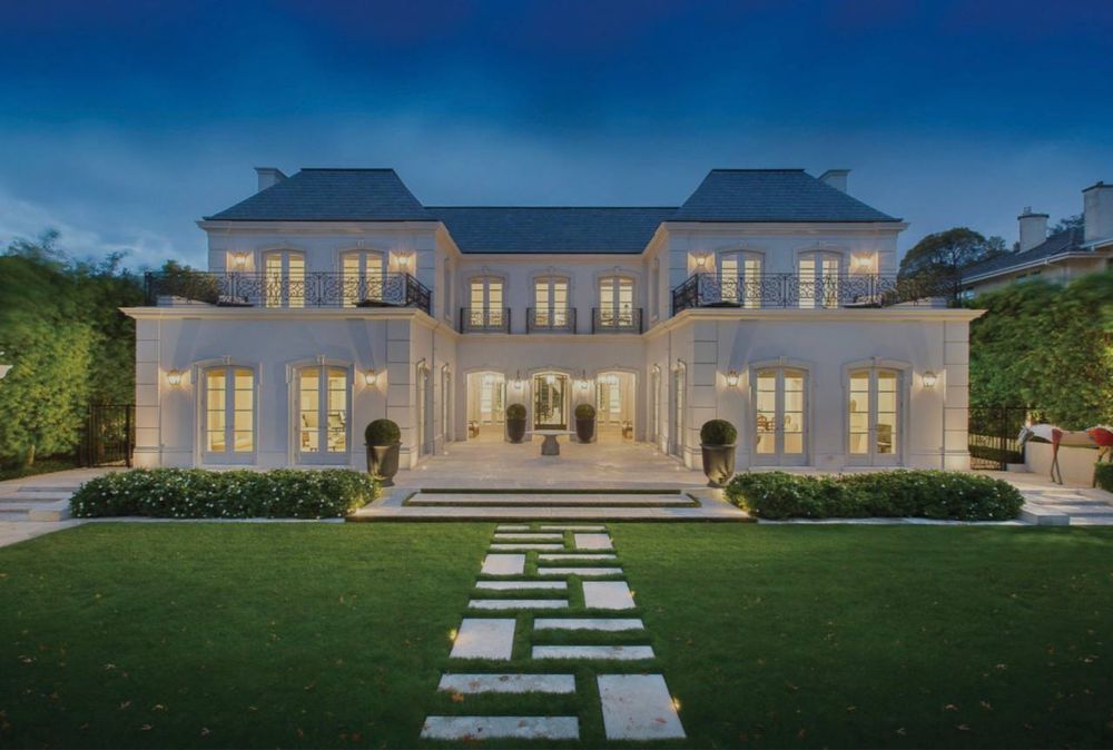 Продаётся особняк ор-р чайхана Салом 13 соток