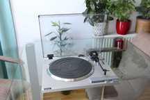 Pick-up Hitachi HT-101 cu doza si ac AT311EP.
