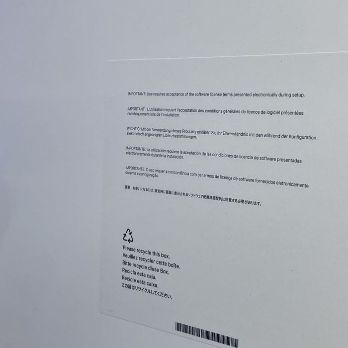 Macbook Air M2 / 15 dyum / 16 ozu / 1TB yengi